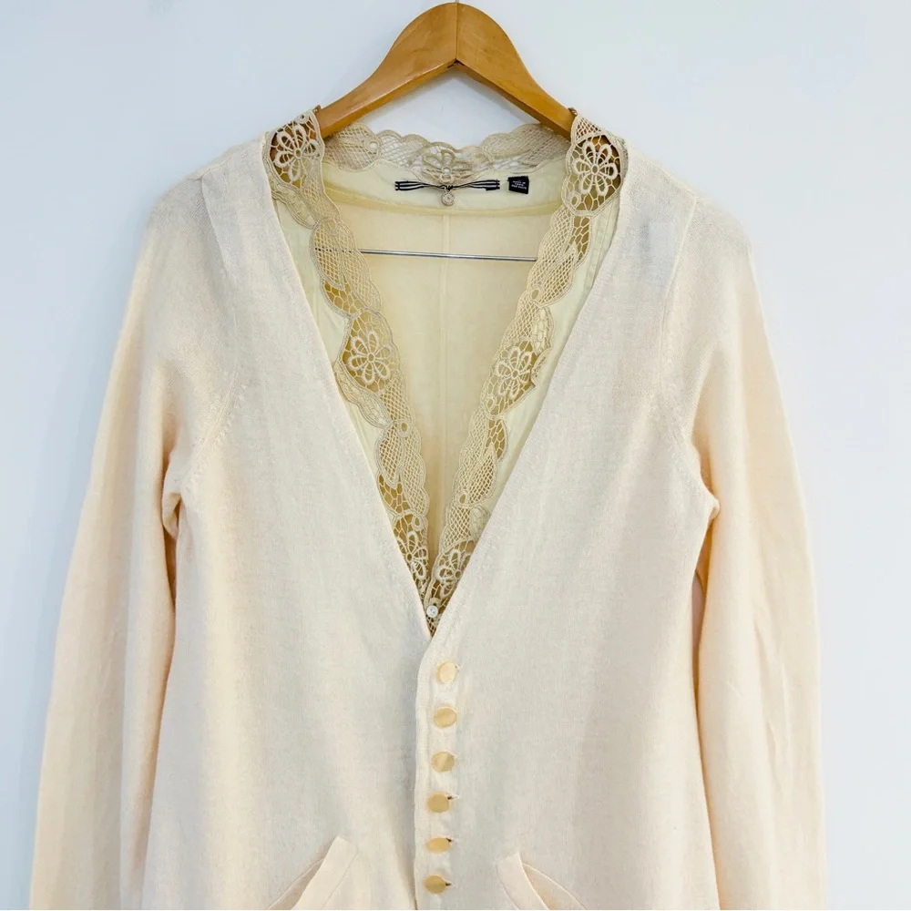 Anthropologie knitted knotted